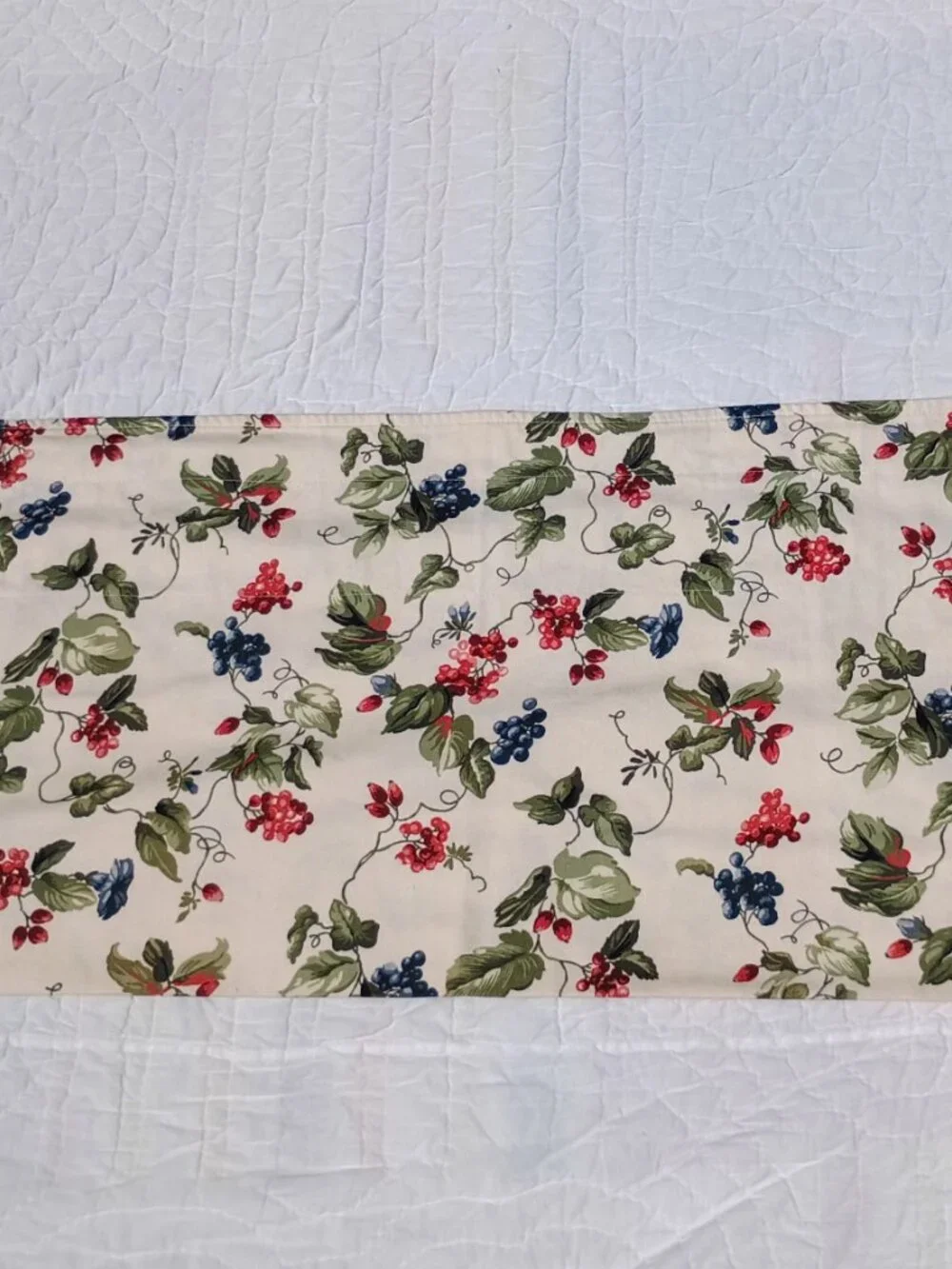Pair of Vintage Waverly Pleasant Valley Curtain Valances Set of 2 Grapes Country